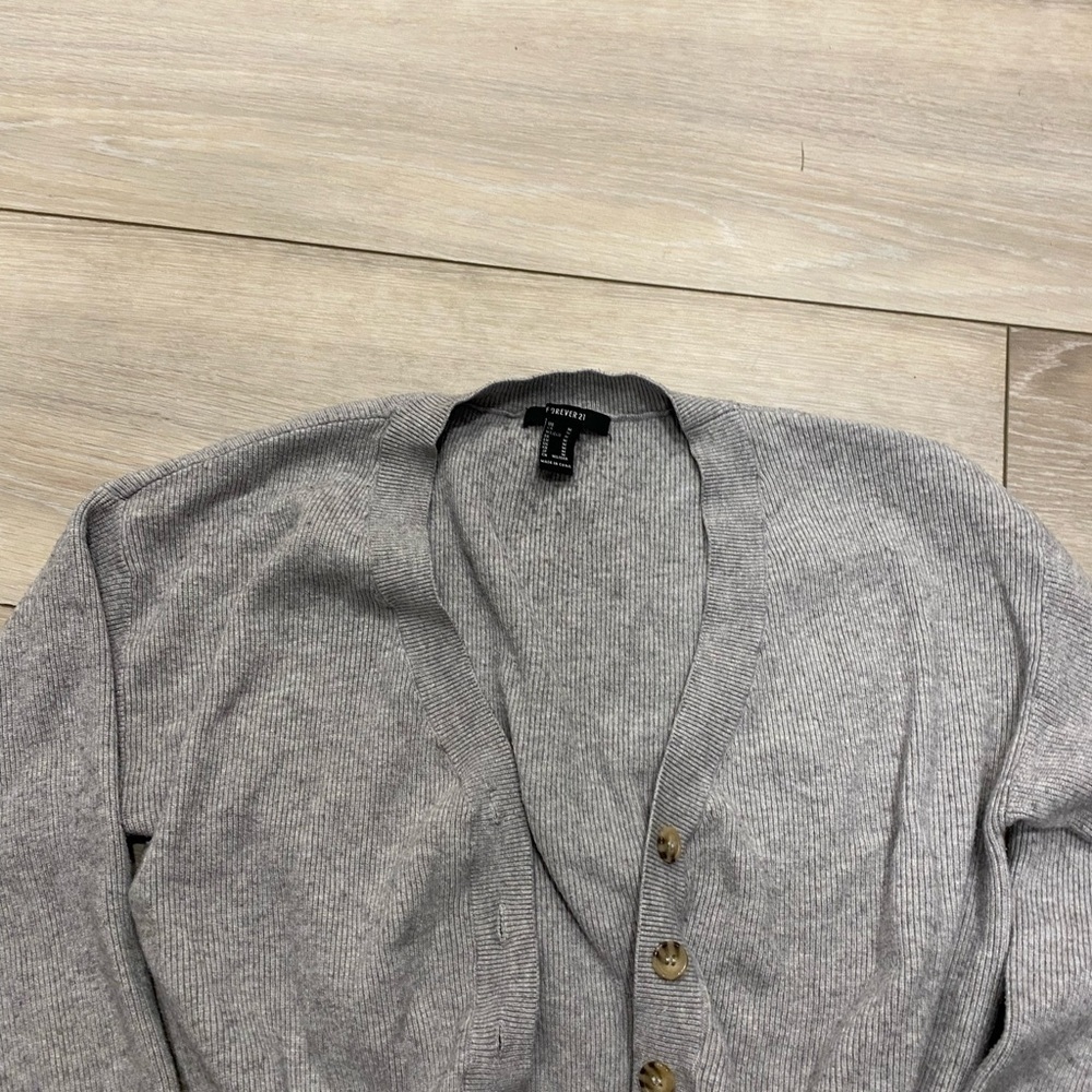 Forever 21 Grey baby doll cardigan - Picture 3 of 3